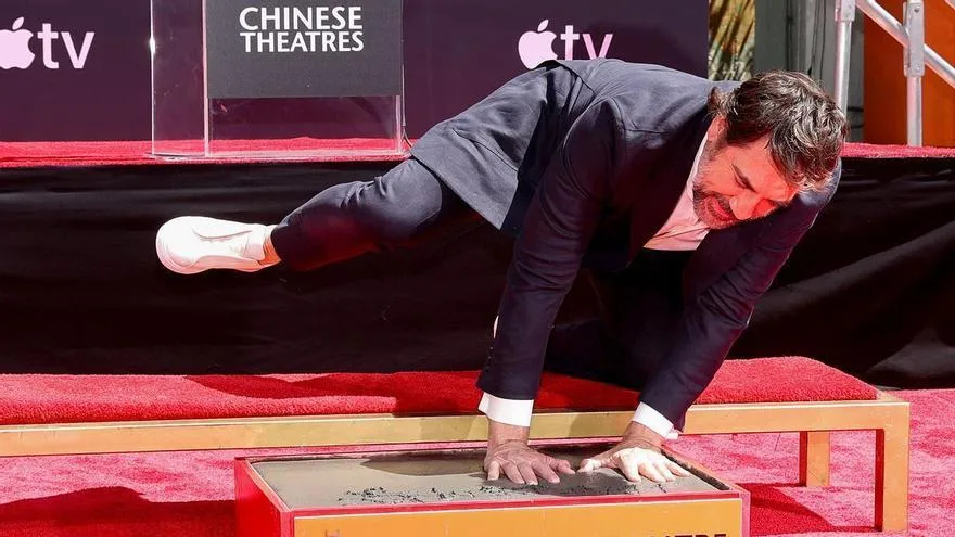 Javier Bardem, primer actor español en dejar huellas en el Chinese Theatre de Hollywood